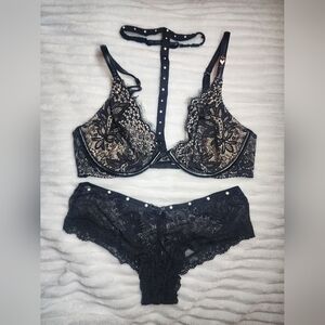 Elegant Black Lace Lingerie Set